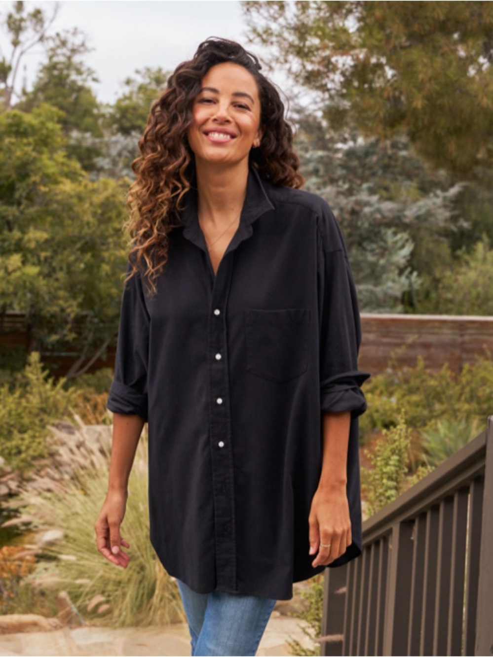 Frank & Eileen Mackenzie Woven Button Up Shirt in Navy